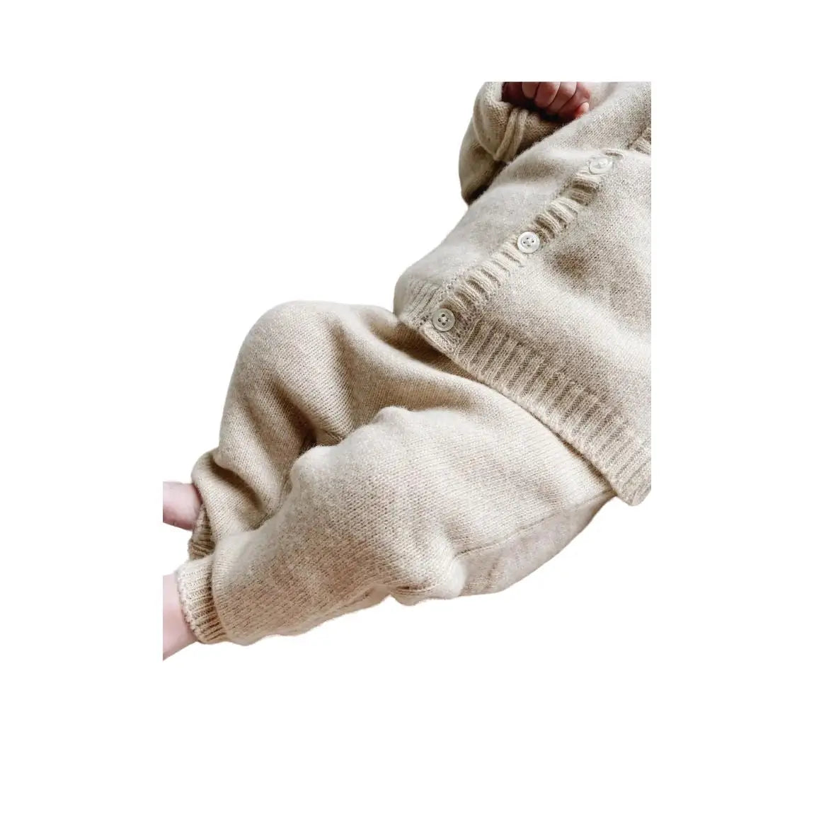 Pantalon bébé tricot : Zélie porté par un bébd